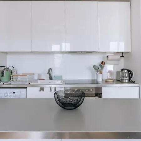 Cozy 1bd For 2-republiquecanal Saint Martin