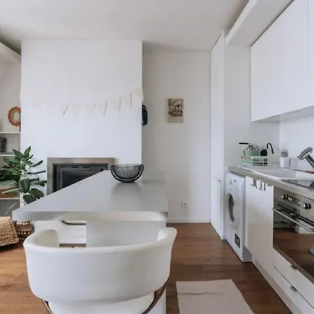 Cozy 1bd For 2-republiquecanal Saint Martin Apartamento París